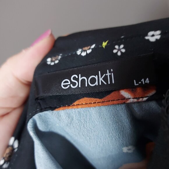 Ladies Fox Print Blouse - Picture 2 of 2